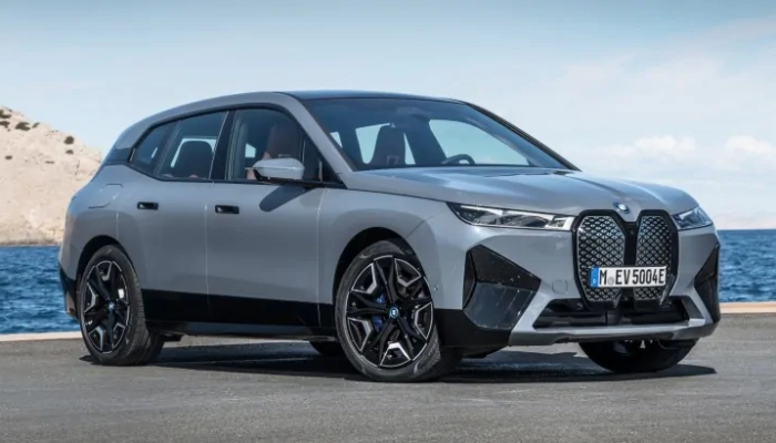 BMW-iX-xDrive50